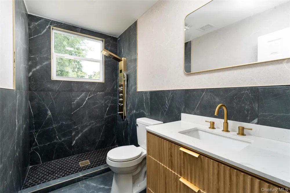 743 Hoffman Avenue Bellport, NY 11713