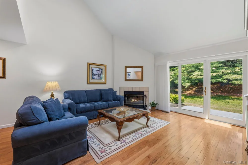 3302 Homestead Court Peekskill, NY 10566