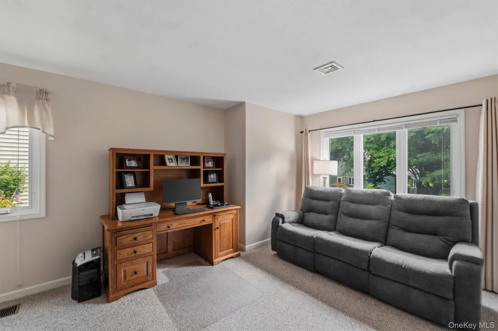 3302 Homestead Court Peekskill, NY 10566