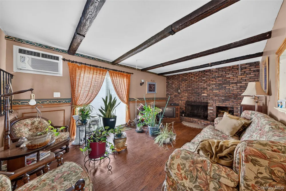 199 Cone Avenue Central Islip, NY 11722