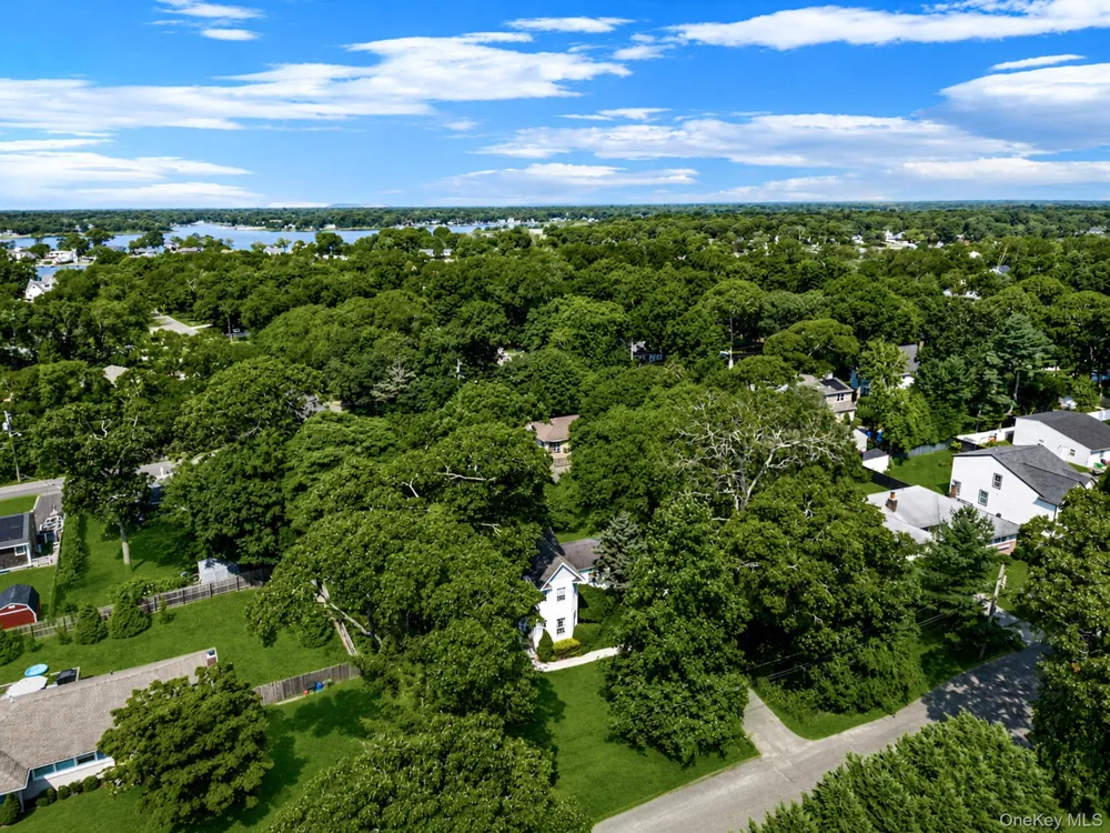 138 Holiday Boulevard Center Moriches, NY 11934