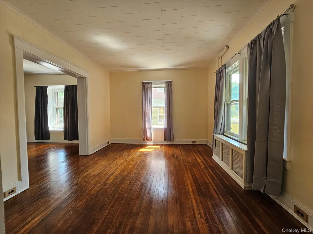 62 Clinton Avenue Monticello, NY 12701
