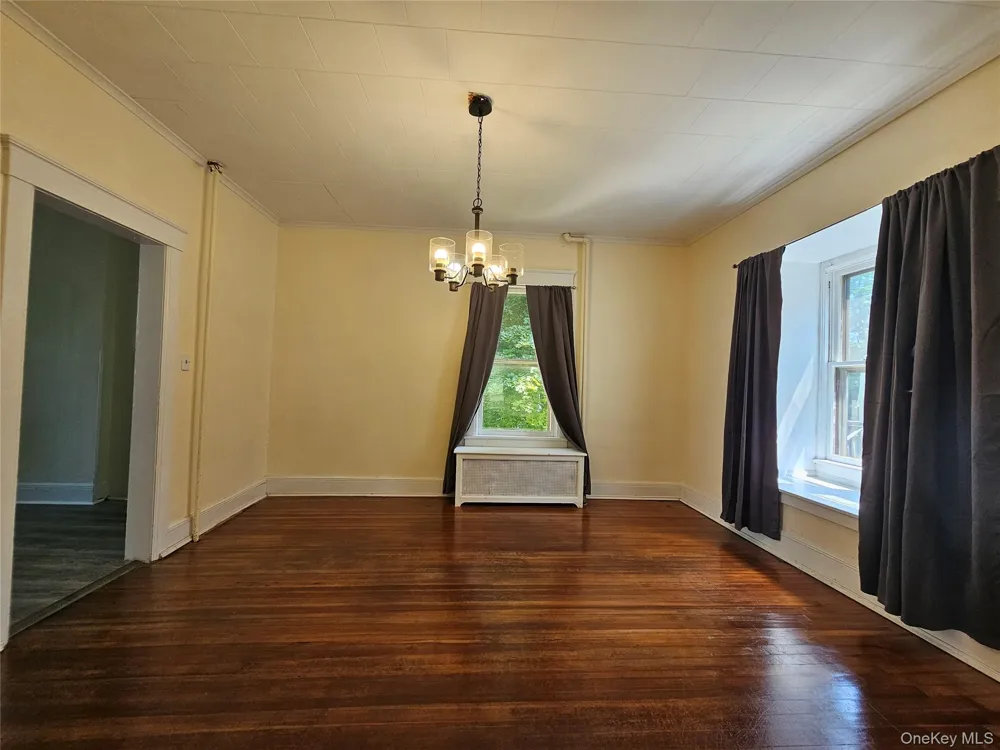62 Clinton Avenue Monticello, NY 12701
