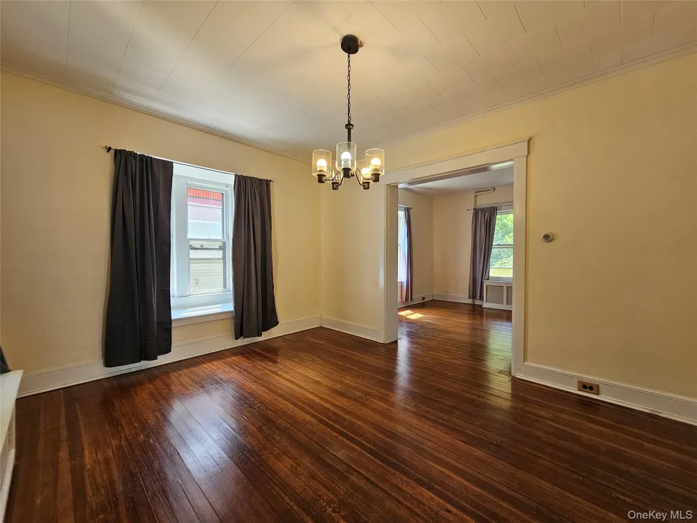 62 Clinton Avenue Monticello, NY 12701