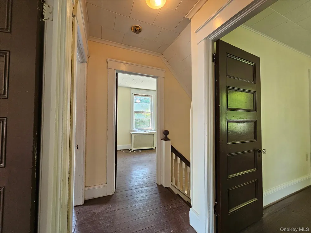 62 Clinton Avenue Monticello, NY 12701