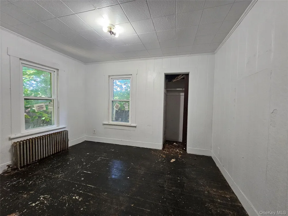 62 Clinton Avenue Monticello, NY 12701