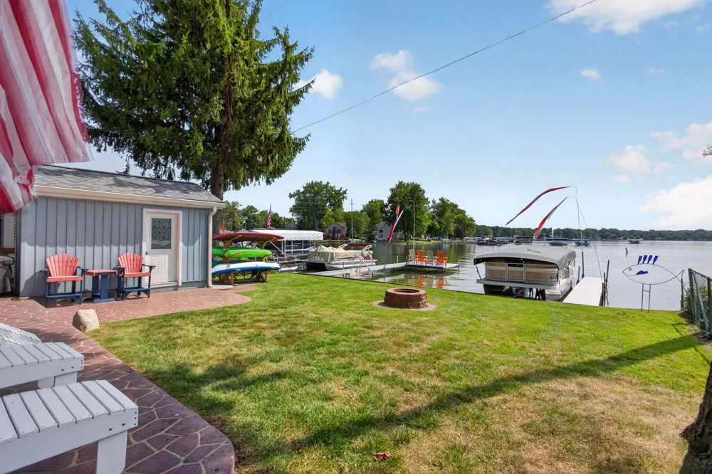 2733 Round Lake Highway Manitou Beach, MI 49253