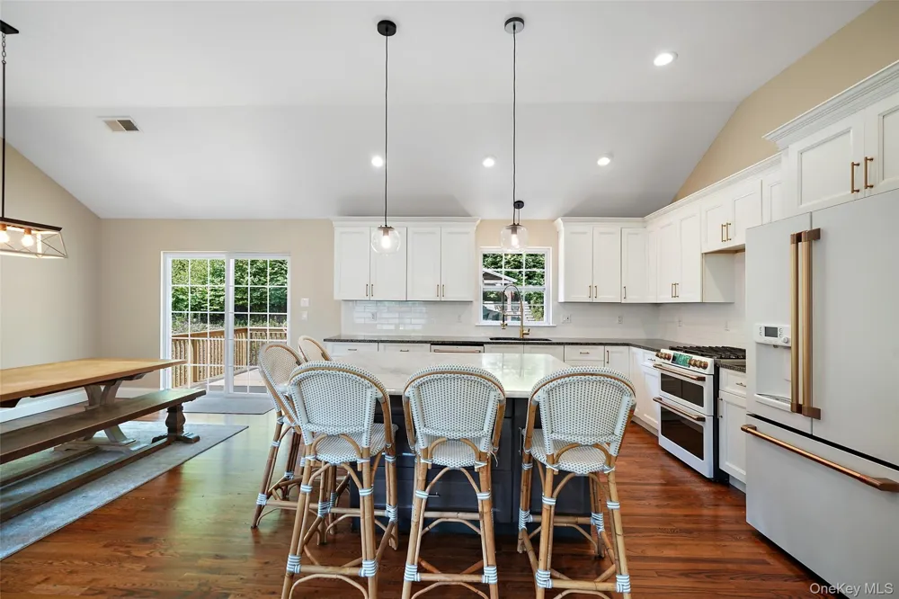 71 Hitchcock Hill Road Mahopac, NY 10541