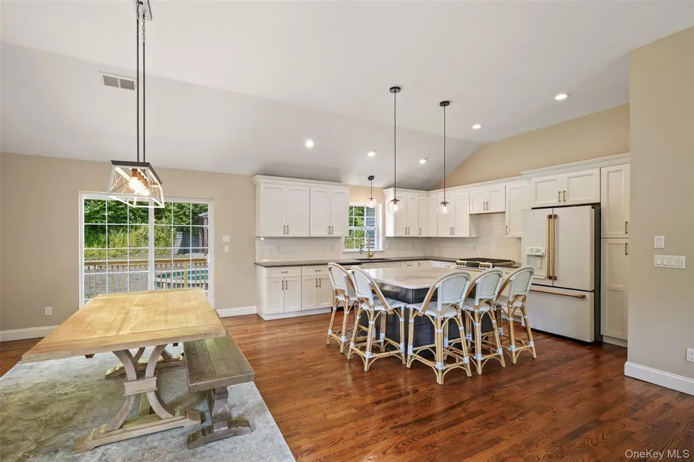 71 Hitchcock Hill Road Mahopac, NY 10541
