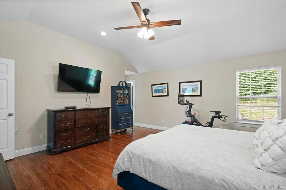 71 Hitchcock Hill Road Mahopac, NY 10541