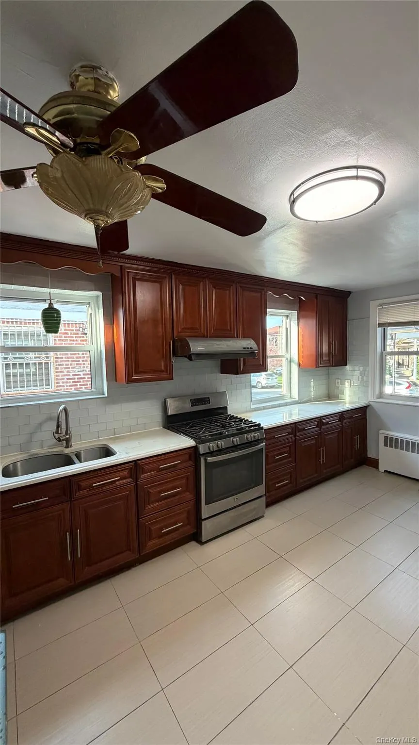 50-27 192nd Street Fresh Meadows, NY 11365