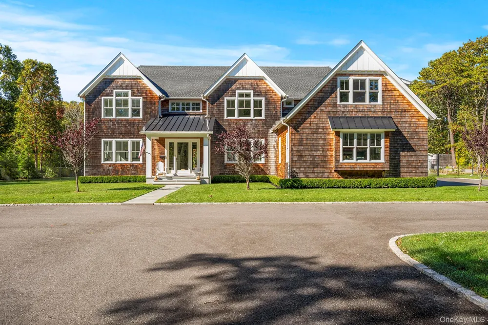 41 Arbutus Road Quogue, NY 11959