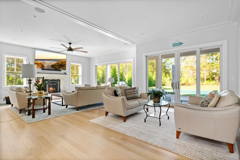 41 Arbutus Road Quogue, NY 11959