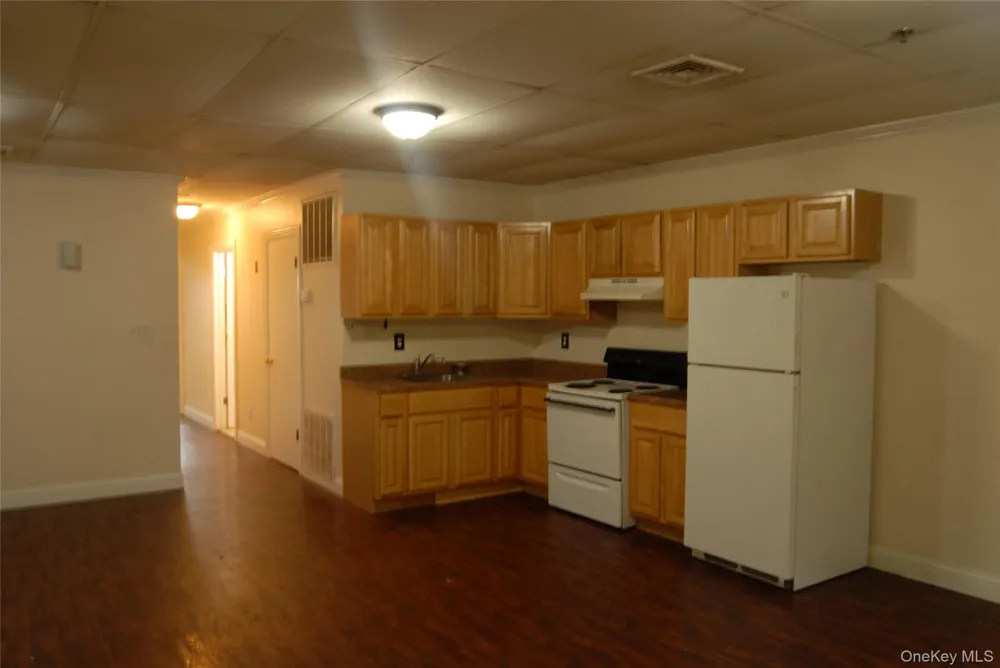 1191 Route 9W #C8 Marlboro, NY 12542