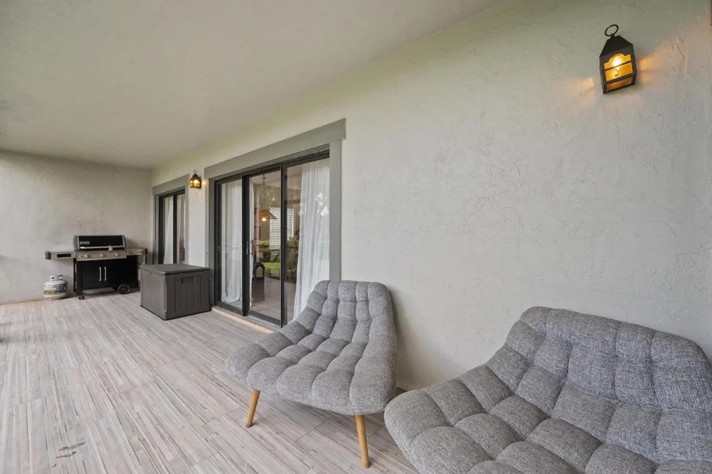 11355 POND VIEW DRIVE #D104 Wellington, FL 33414