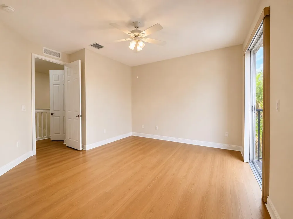 6958 Long Pine Circle Coconut Creek, FL 33073