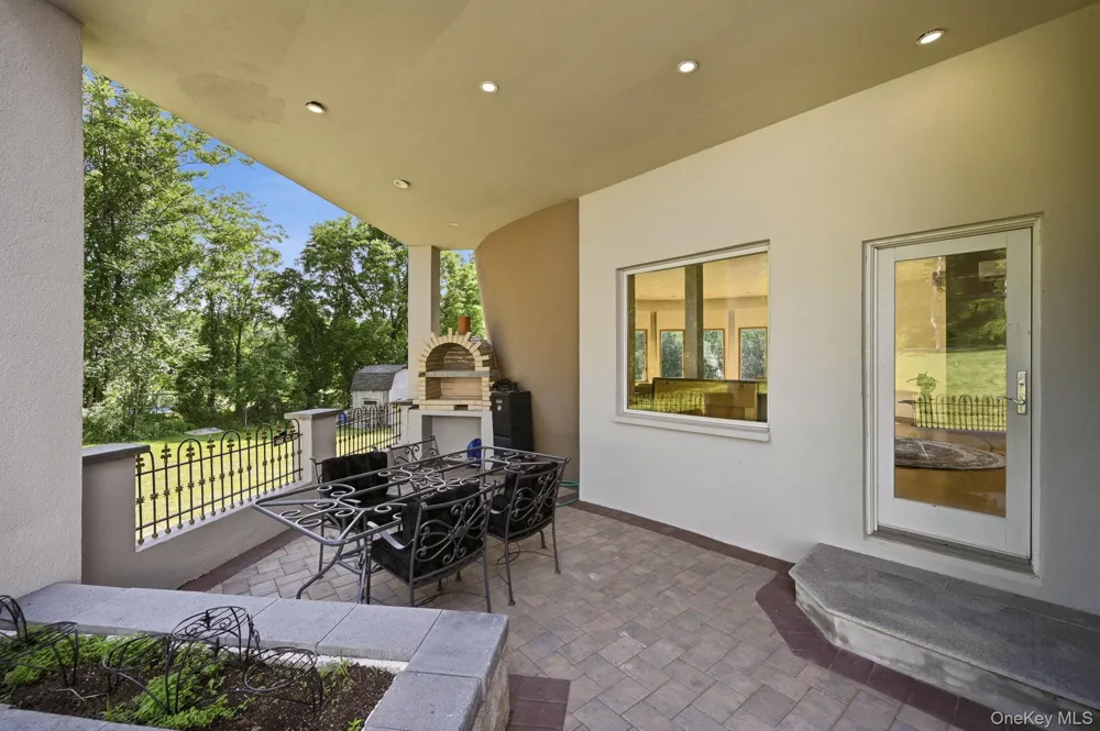 151 Bellvale Lakes Road Warwick, NY 10990