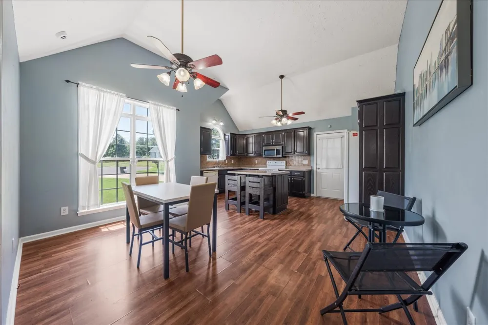 5 Summerfield Dr Fayetteville, TN 37334