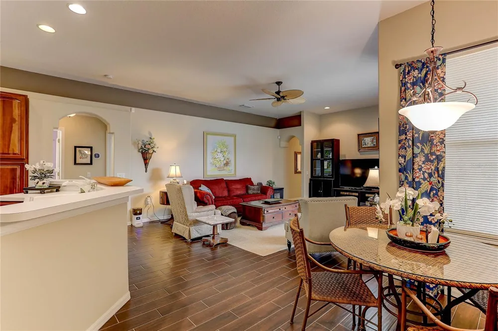 3815 RED BLUFF CT Land O Lakes, FL 34639