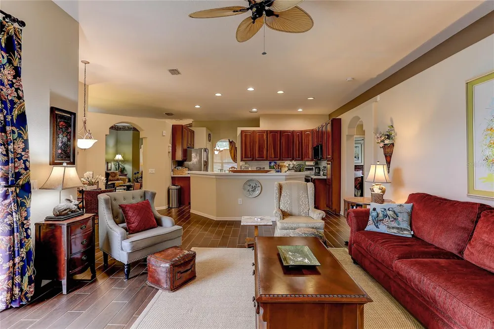 3815 RED BLUFF CT Land O Lakes, FL 34639