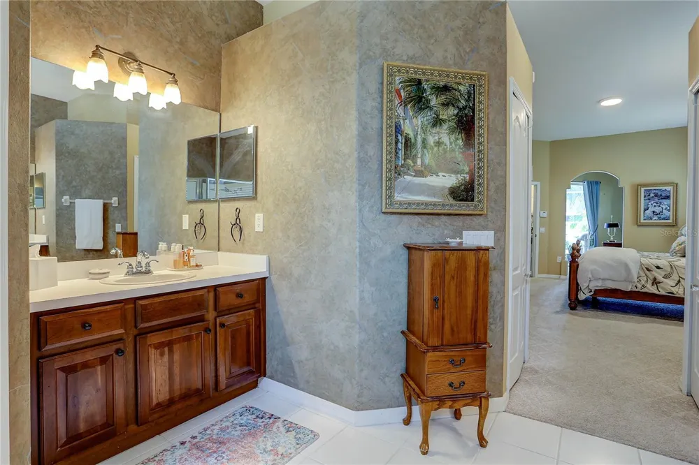 3815 RED BLUFF CT Land O Lakes, FL 34639