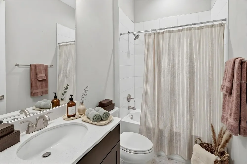 11943B SW 31ST ROAD Gainesville, FL 32608