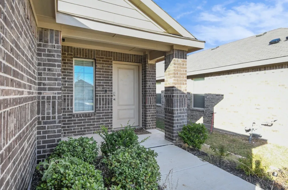 125 Running River Drive Boyd, TX 76023