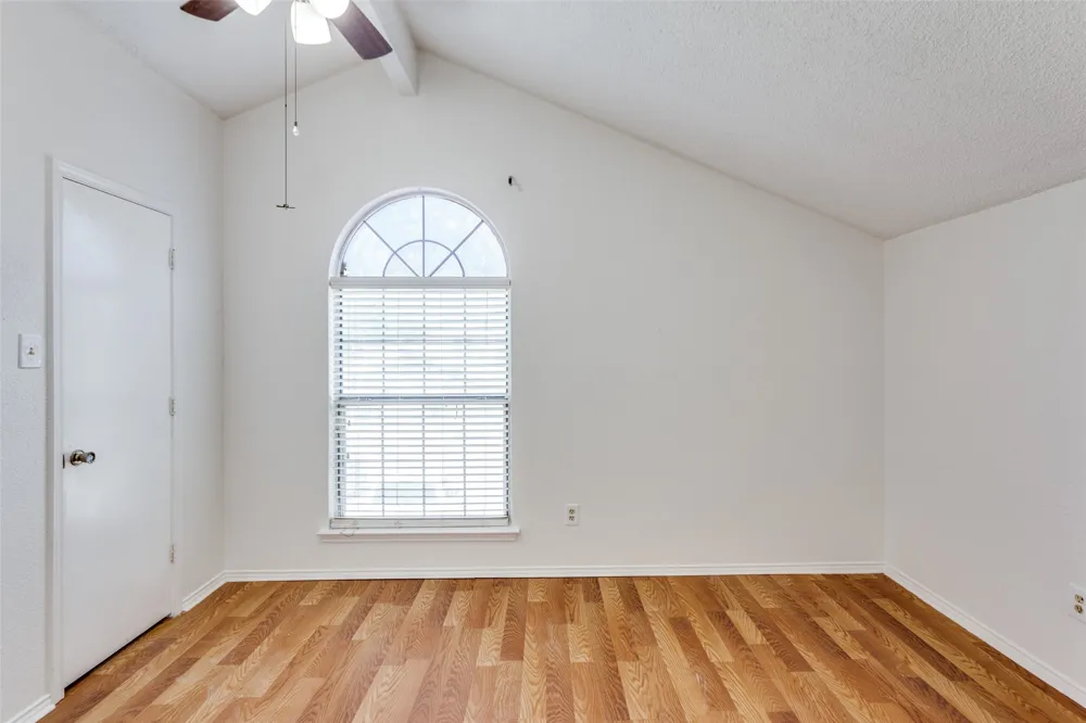 6 Tanager Court Mansfield, TX 76063