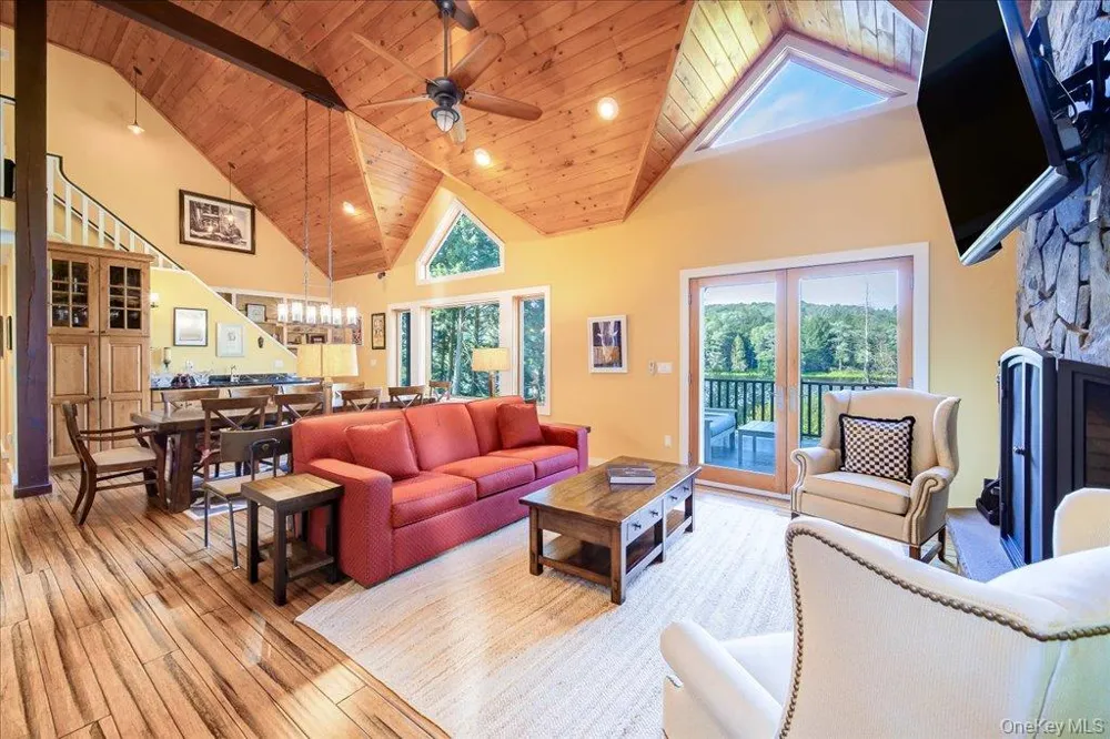 140 Kenoza Trail Callicoon, NY 12723