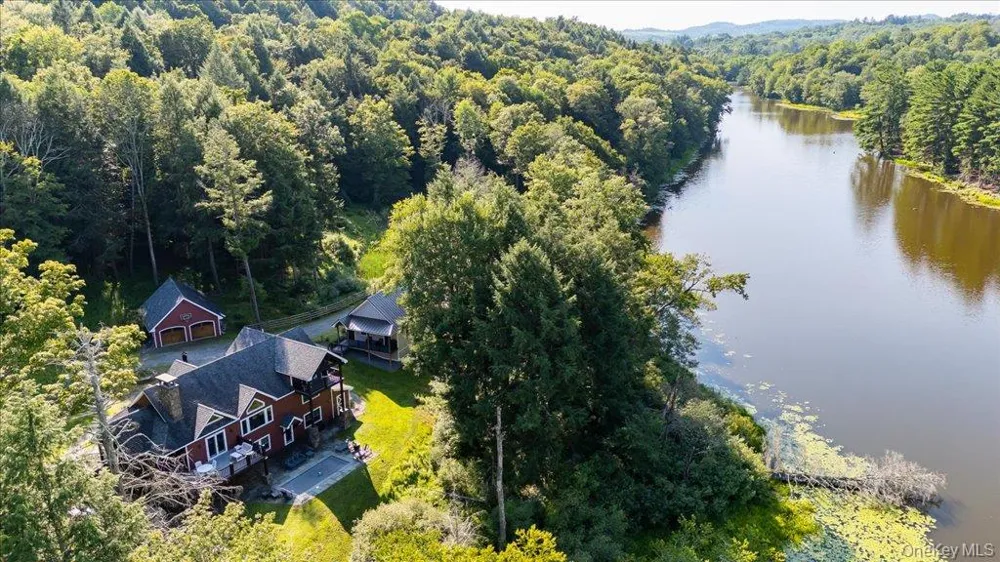 140 Kenoza Trail Callicoon, NY 12723