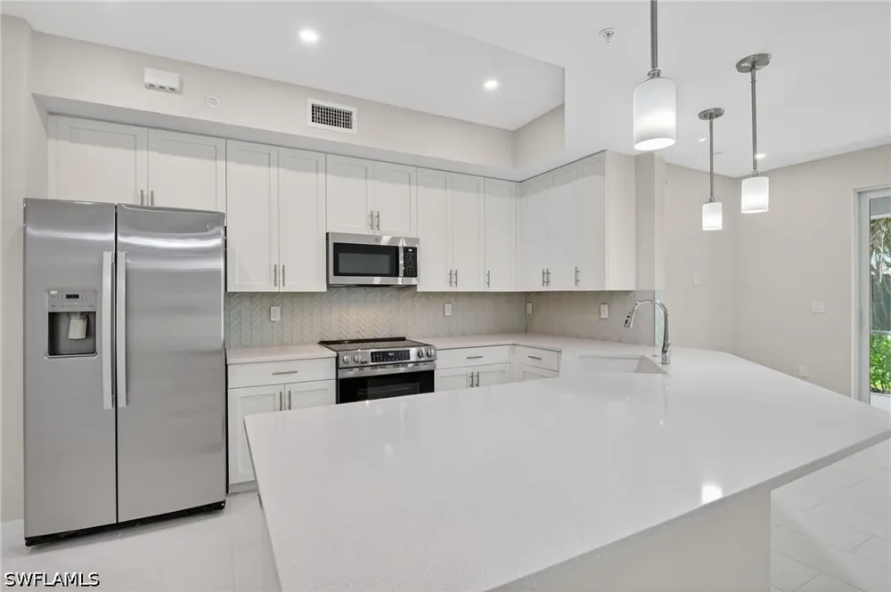 Indies Drive E #101 Naples, FL 34114