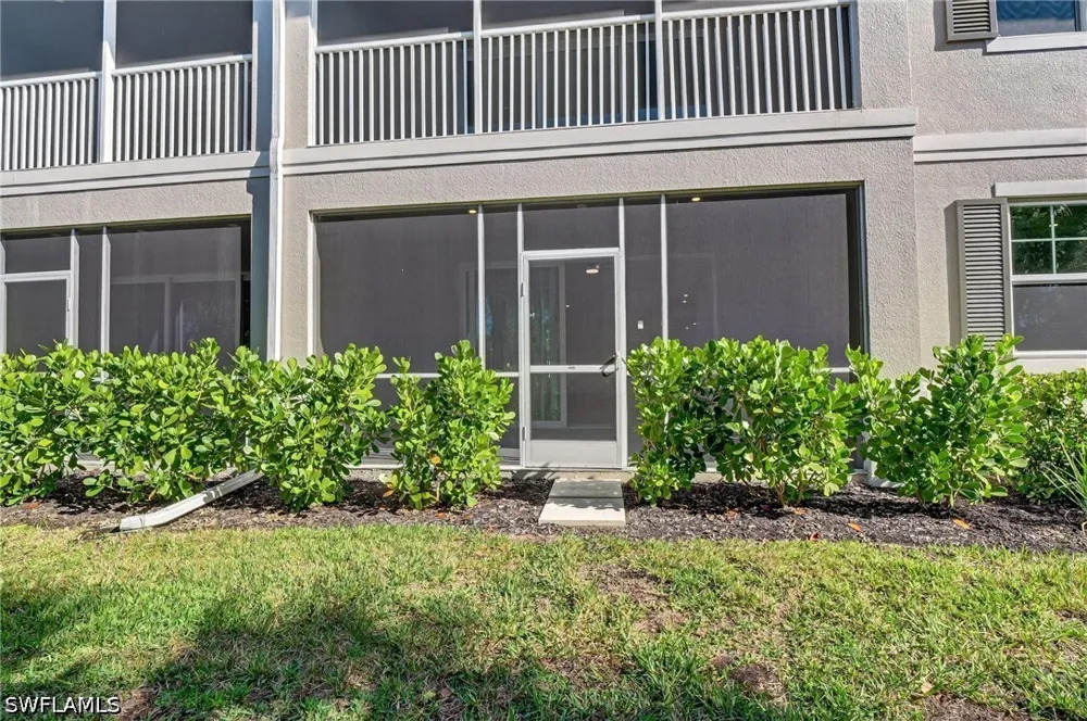 Indies Drive E #101 Naples, FL 34114