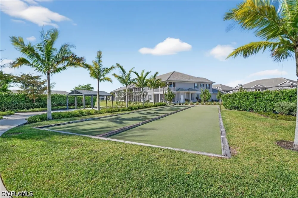 Indies Drive E #101 Naples, FL 34114