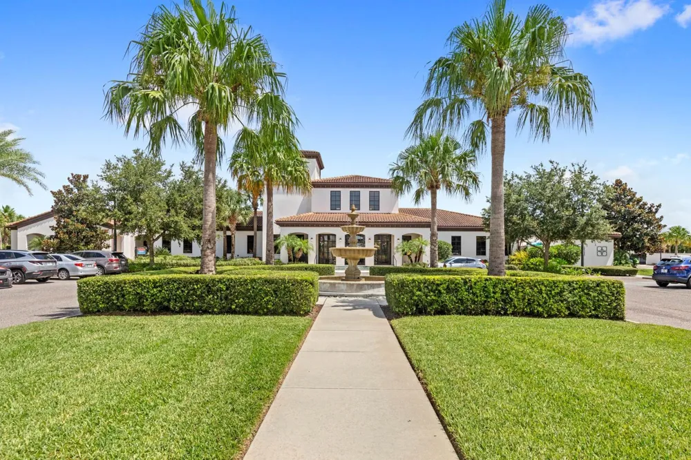 2070 ROME DRIVE Kissimmee, FL 34747