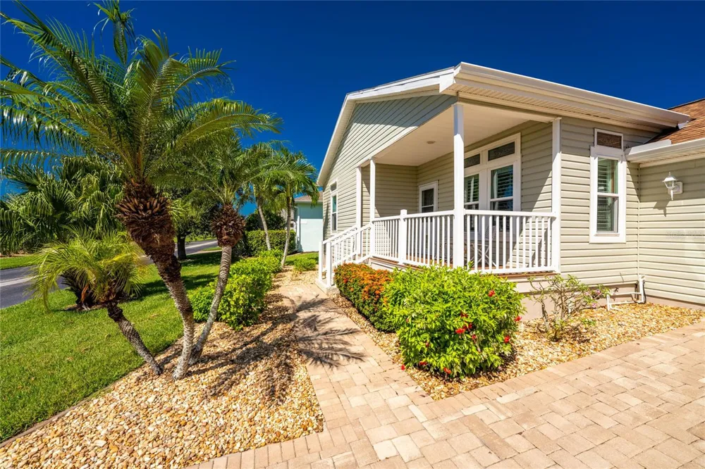 24819 RIO VILLA LAKES CIRCLE Punta Gorda, FL 33950