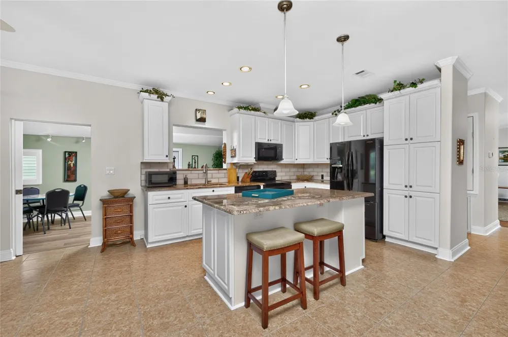 24819 RIO VILLA LAKES CIRCLE Punta Gorda, FL 33950