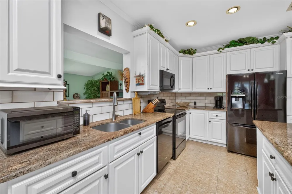 24819 RIO VILLA LAKES CIRCLE Punta Gorda, FL 33950