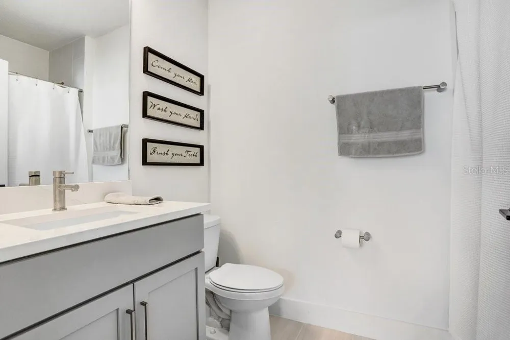 2506 W CLEVELAND STREET #20 Tampa, FL 33609