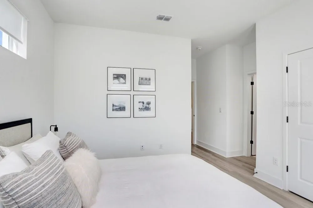 2506 W CLEVELAND STREET #20 Tampa, FL 33609