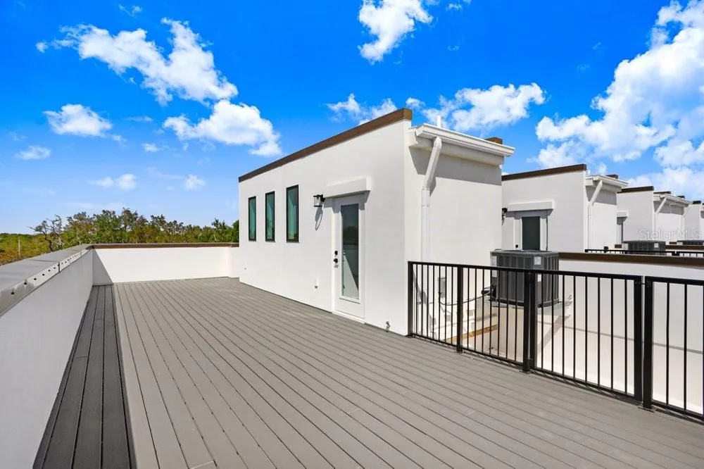 2506 W CLEVELAND STREET #20 Tampa, FL 33609