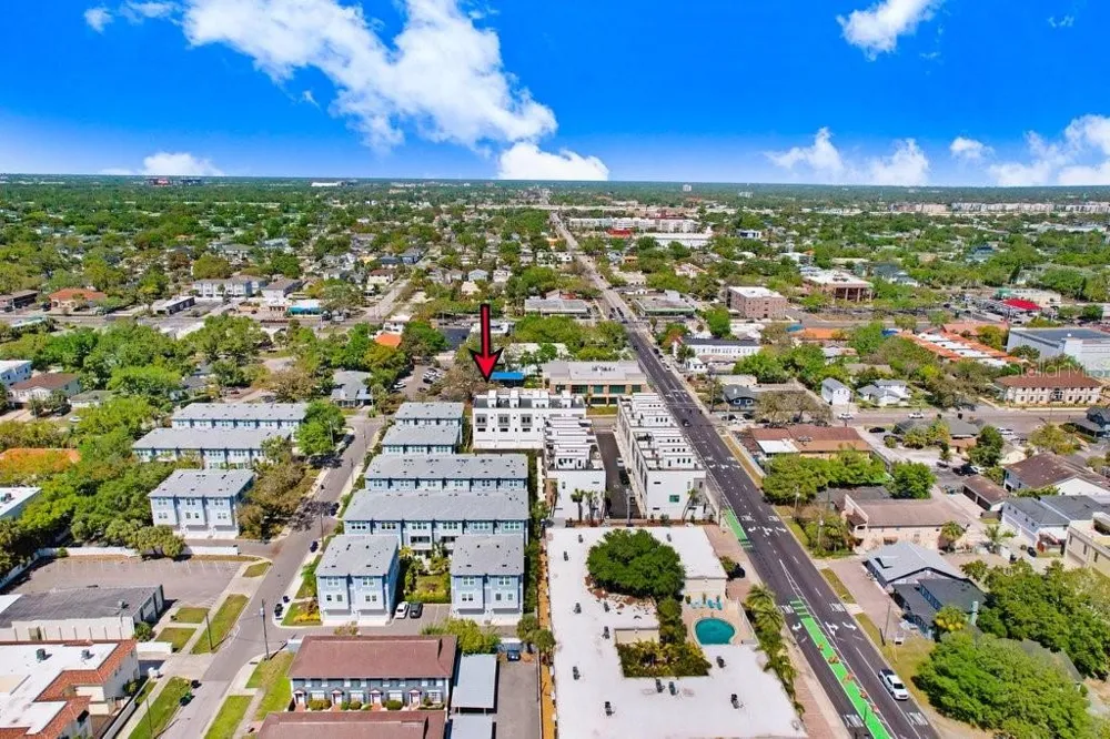 2506 W CLEVELAND STREET #20 Tampa, FL 33609