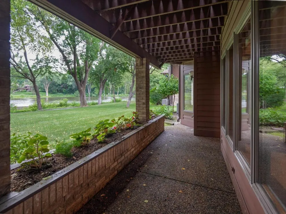 7786 Lochmere Terrace Edina, MN 55439