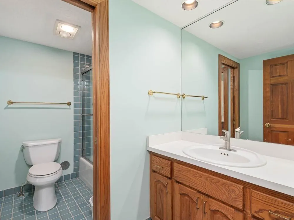 7786 Lochmere Terrace Edina, MN 55439