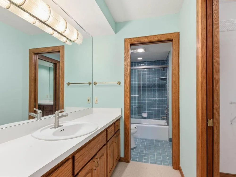 7786 Lochmere Terrace Edina, MN 55439