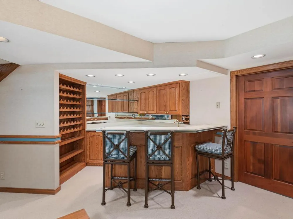 7786 Lochmere Terrace Edina, MN 55439