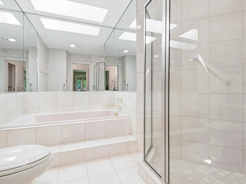 7786 Lochmere Terrace Edina, MN 55439