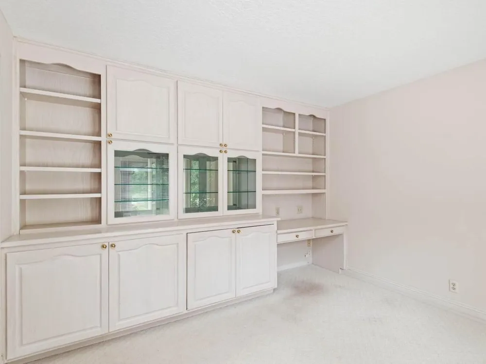 7786 Lochmere Terrace Edina, MN 55439