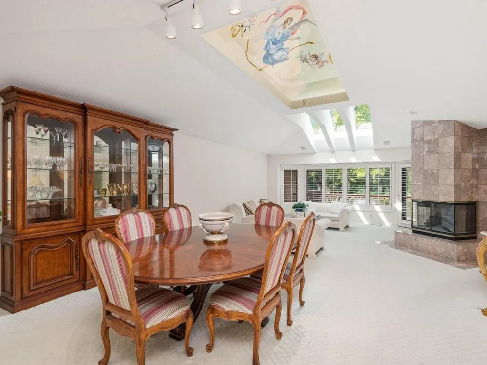 7786 Lochmere Terrace Edina, MN 55439