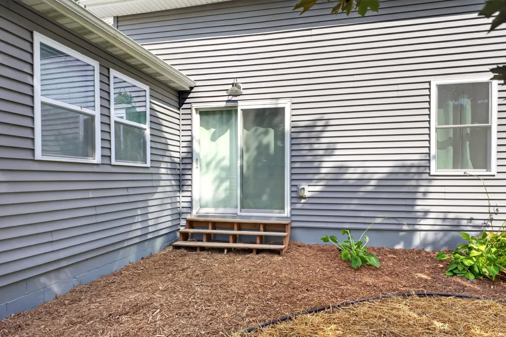802 S Garden Street Lake City, MN 55041