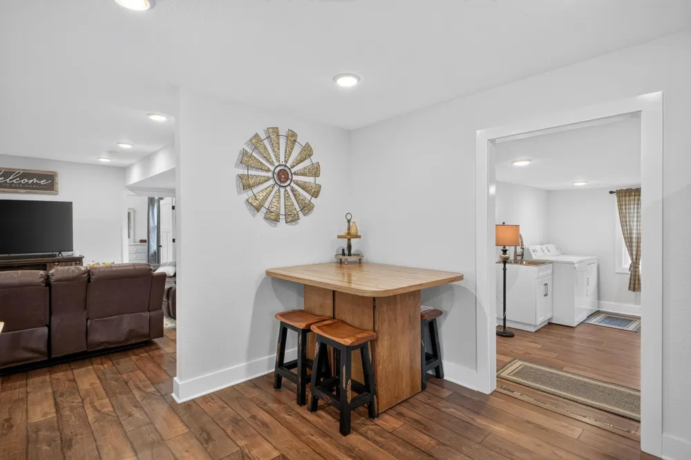 802 S Garden Street Lake City, MN 55041